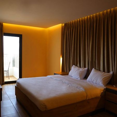 The Palm Hotel อคาบา ภายนอก รูปภาพ