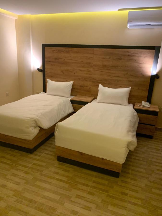 The Palm Hotel อคาบา ภายนอก รูปภาพ